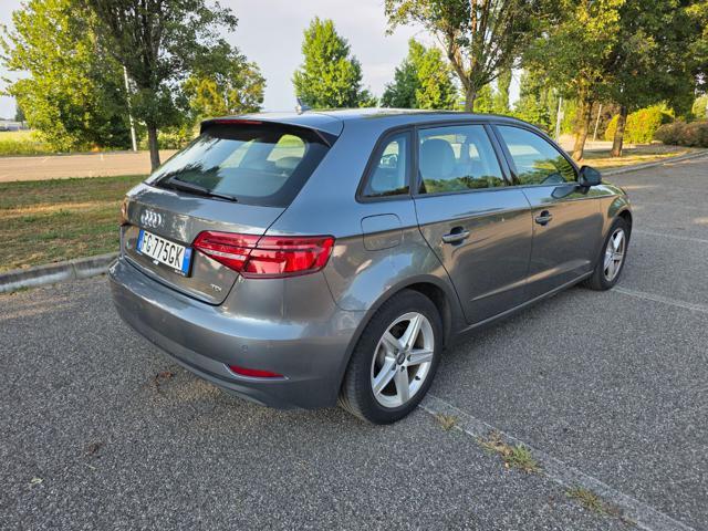 AUDI A3 SPB 2.0 TDI S tronic Design
