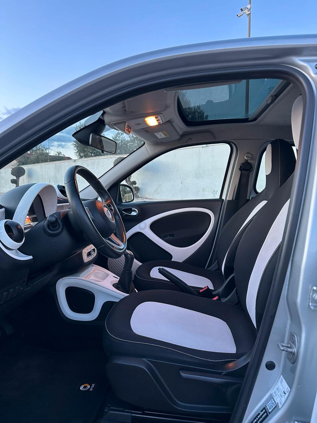 SMART FORFOUR 70 1.0 Prime