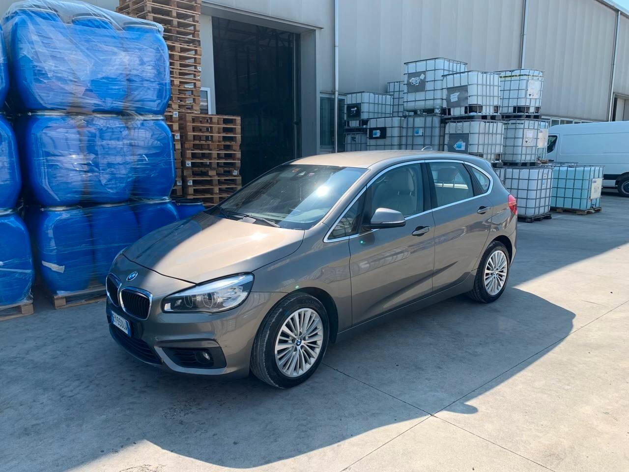 Bmw 2er Active Tourer 218d Active Tourer Luxury