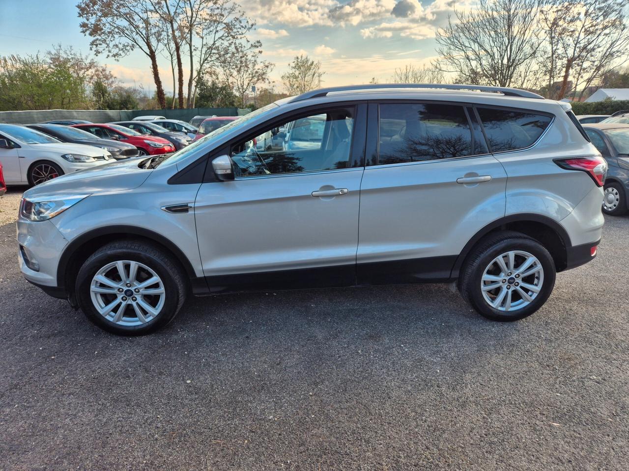 Ford Kuga 1.5 EcoBoost 120 CV S&S 2WD Business
