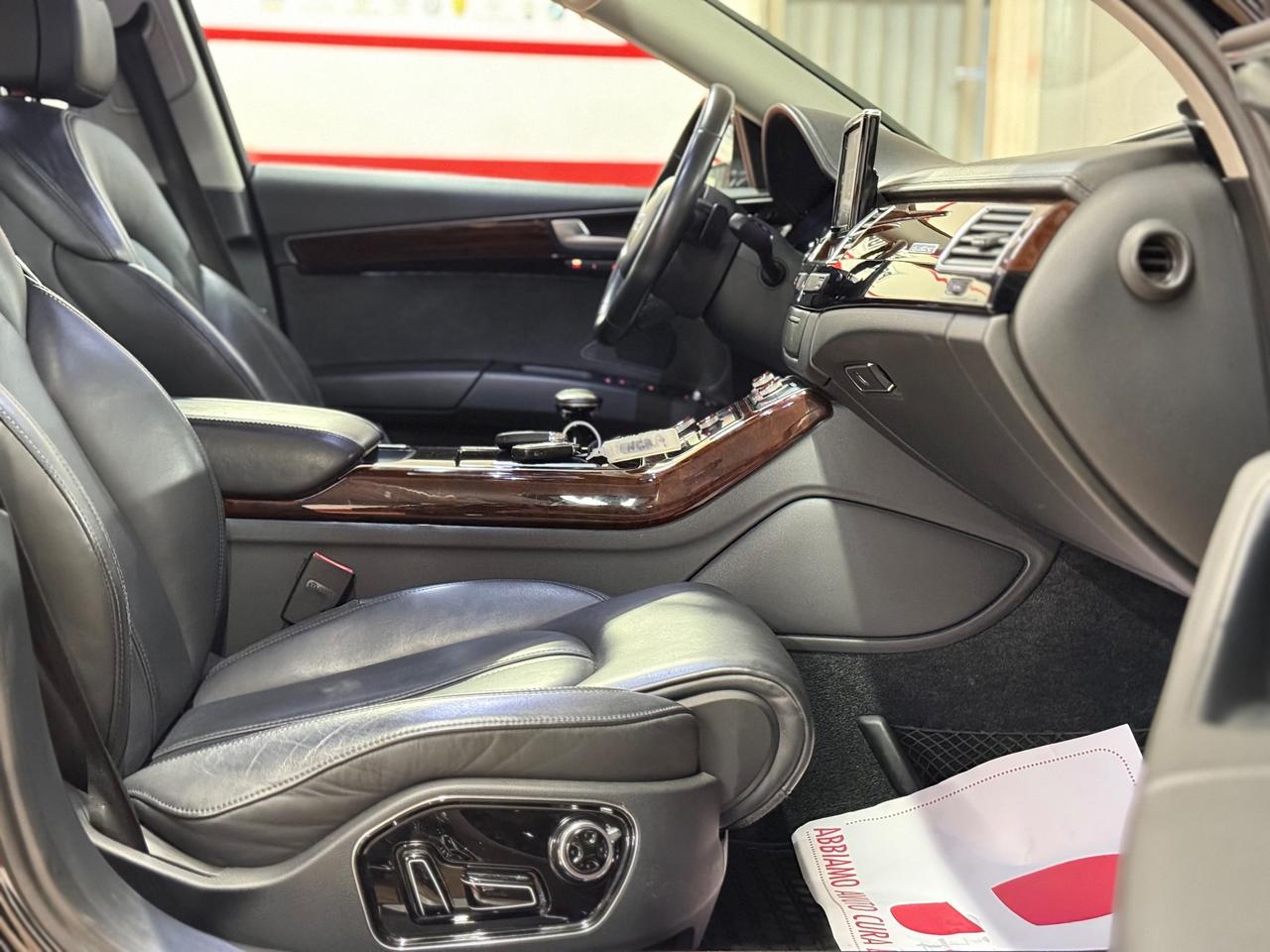 Audi A8 3.0 V6 TDI QUATTRO E6