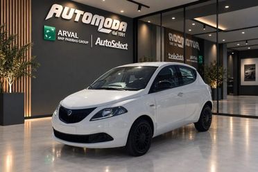 LANCIA Ypsilon HYBRID SILVER