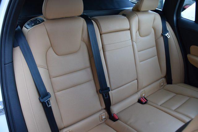 VOLVO V60 D3 Geartronic Inscription *Tettuccio, Navigatore*