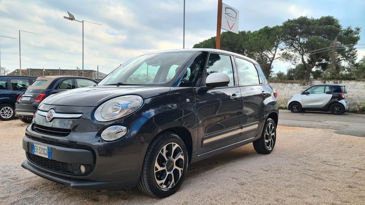 Fiat 500L 1.3 Multijet 85 CV Dualogic lounge solo per operatori del settore