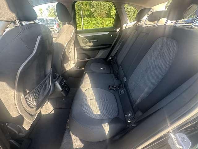 BMW 218 218d Advantage AUTOM. NAVI