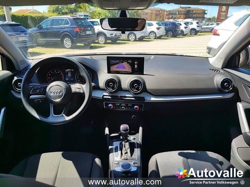 Audi Q2 35 TFSI S tronic Business