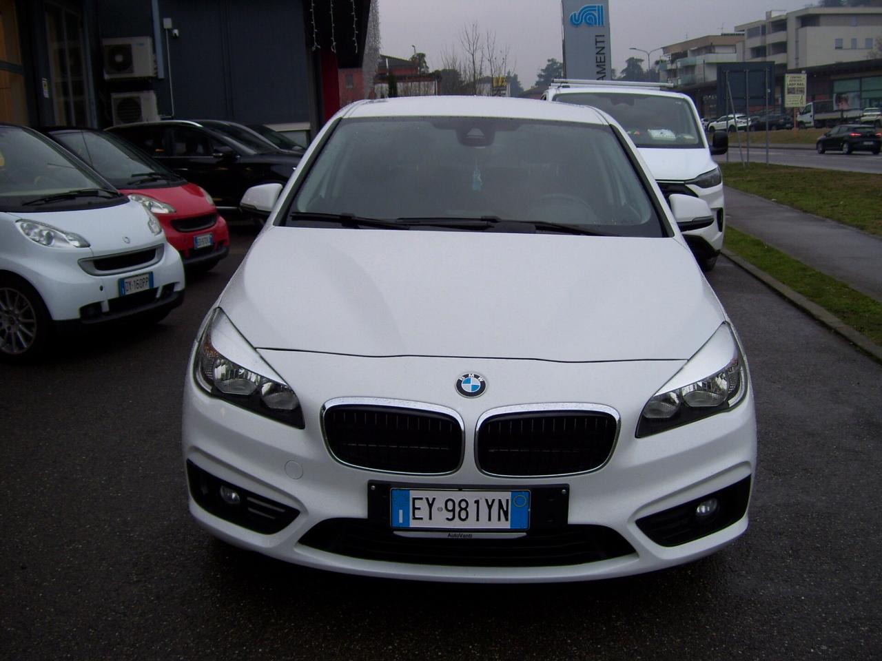 Bmw 2er Active Tourer 218d Luxury