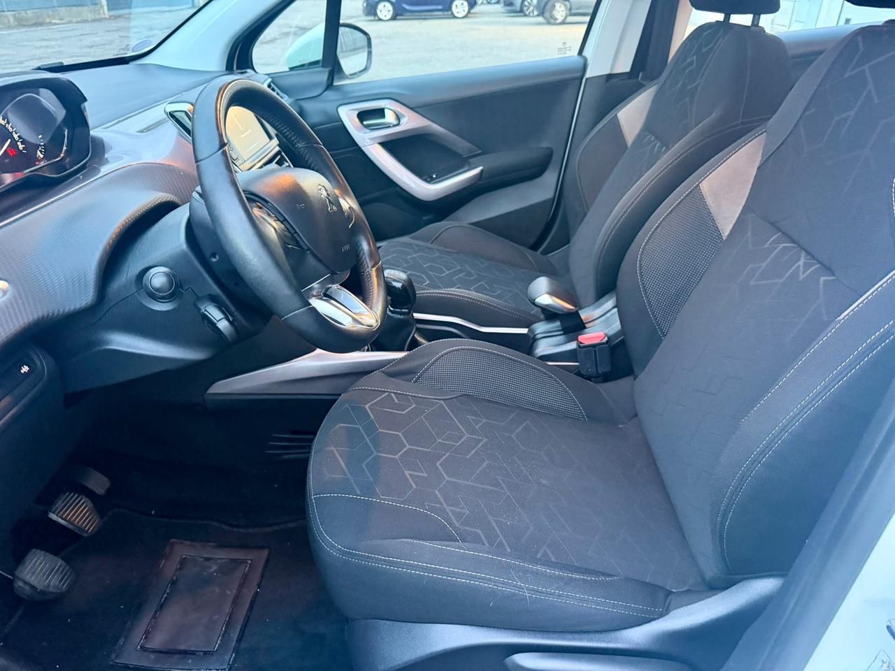 Peugeot 2008 1.6 e-HDi 2014 120.000km per neopatentati