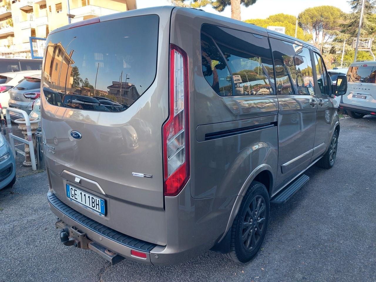Ford Tourneo Custom 320 2.0 EcoBlue 185CV MHEV PC Titanium