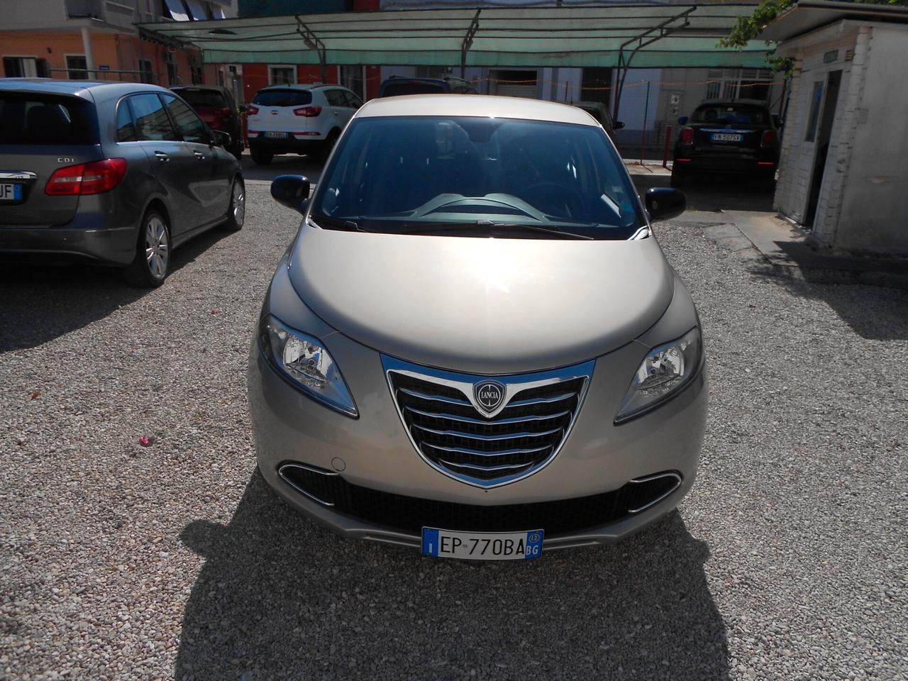 Lancia Ypsilon 1.2 69 CV 5 porte GPL Ecochic Gold