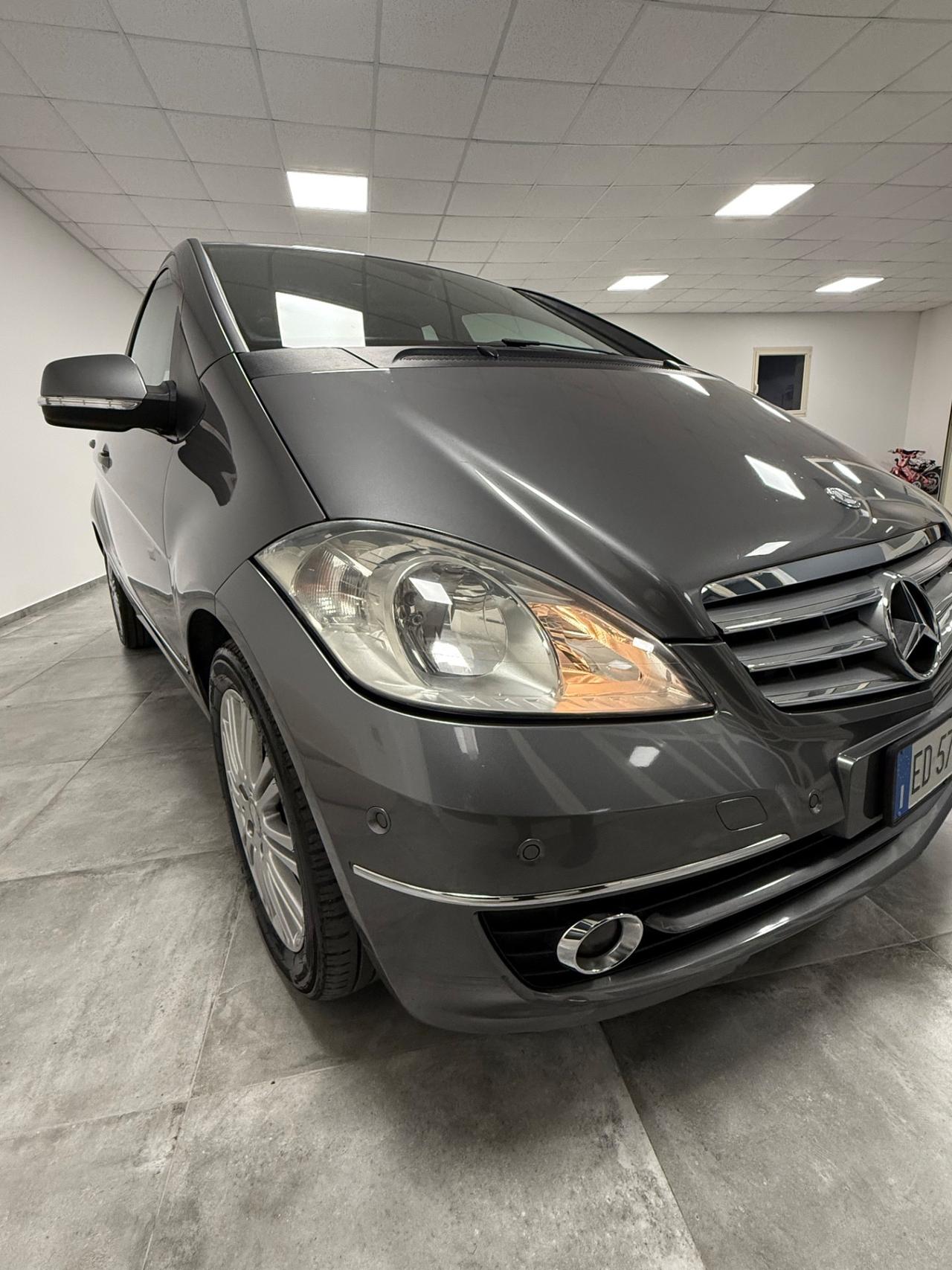 Mercedes-benz A 160 CDI AUTOMATIC Elegance