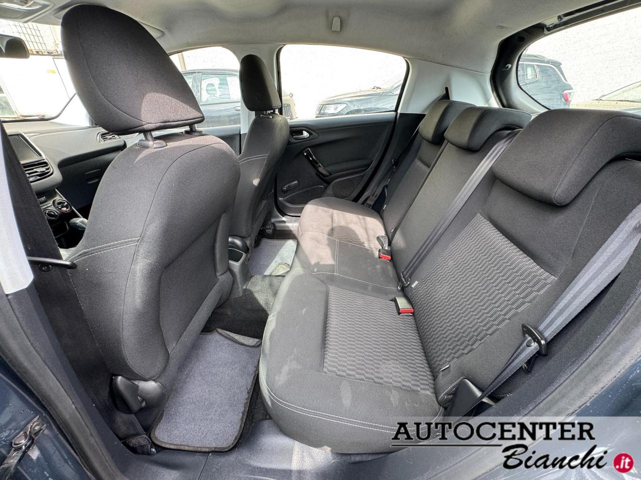 Peugeot 208 5 Porte 208 5p 1.6 bluehdi Active 75cv