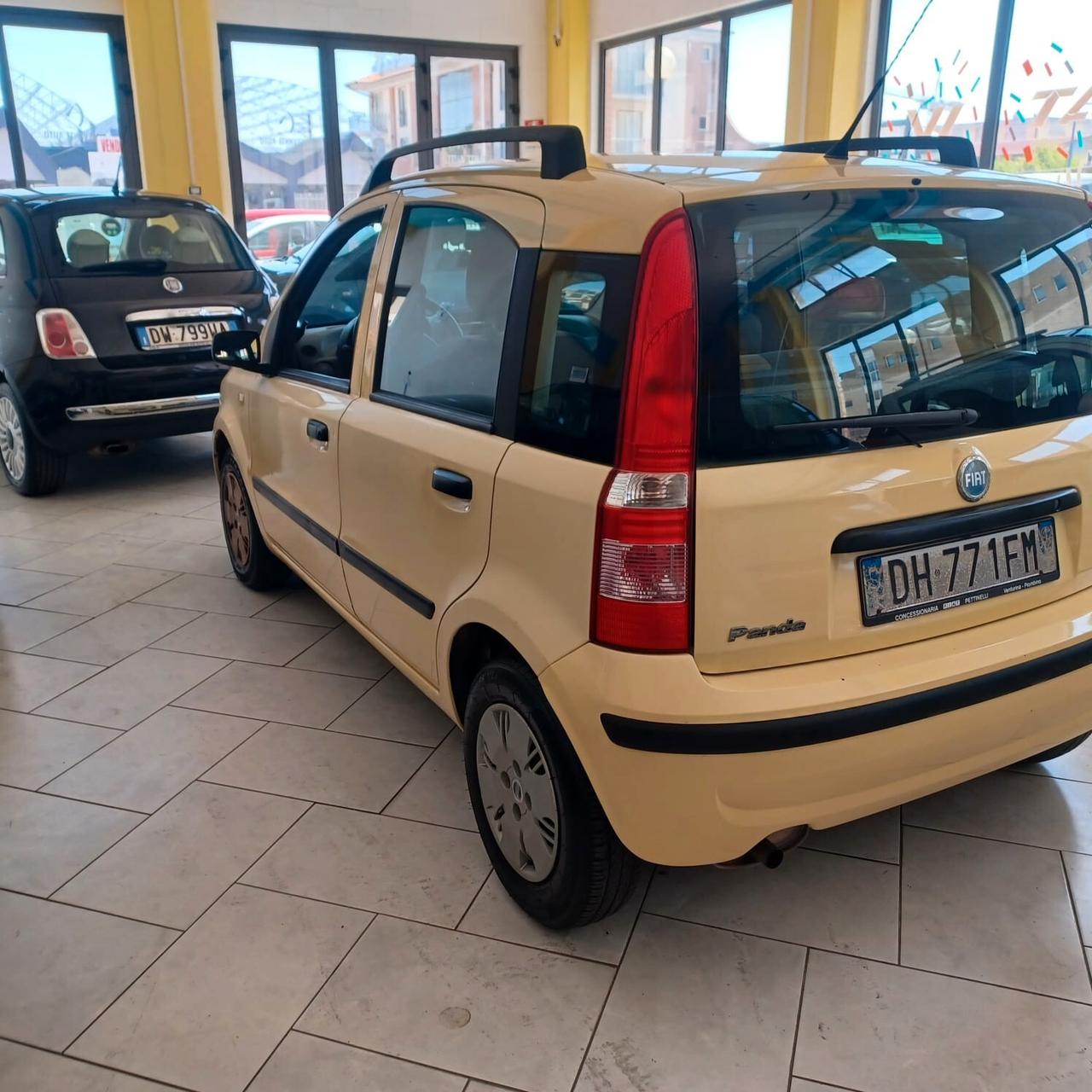 97.478 KM OCCASIONE FIAT PANDA 1.2 NEOPATENTATI