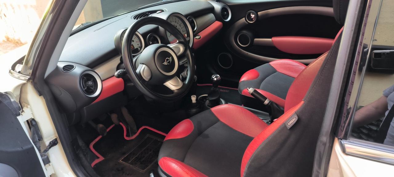 Mini Mini 1.6 16V Cooper Chili