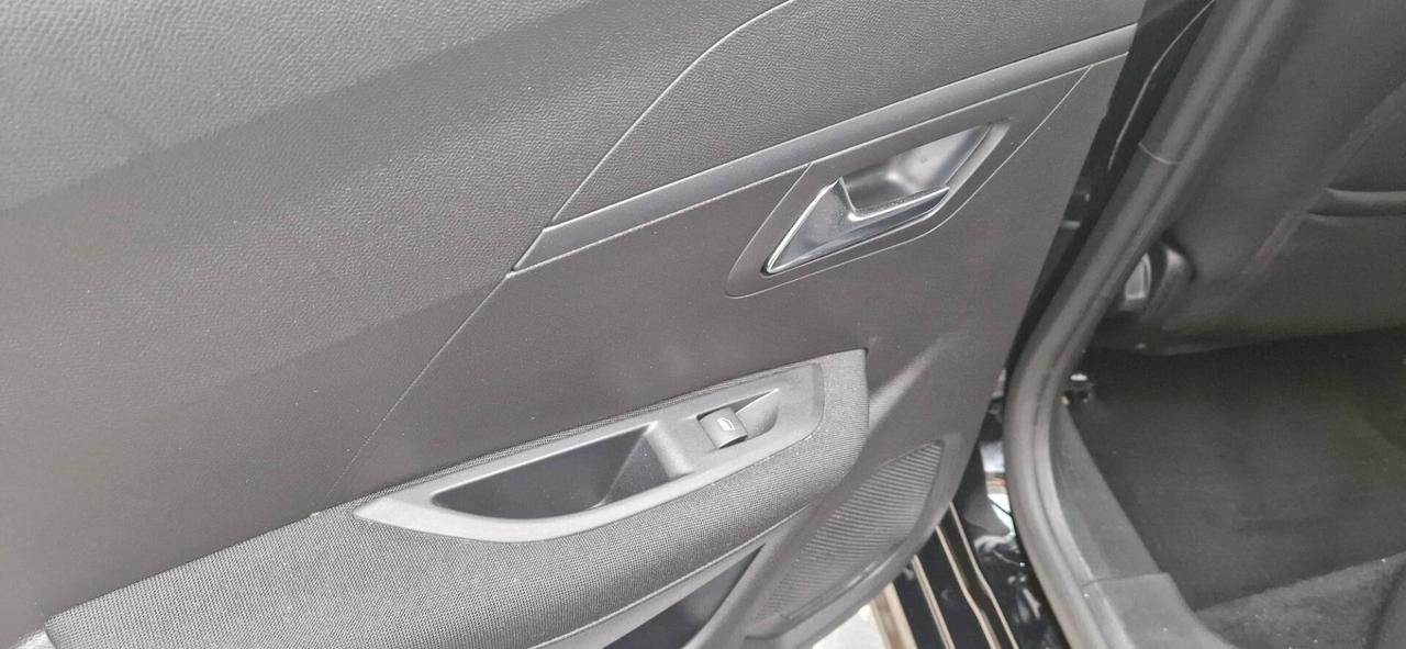 Peugeot 208 1.2 BENZINA 75CV 2024 KM54000 ITALIANA UNICO PROPRIETARIO