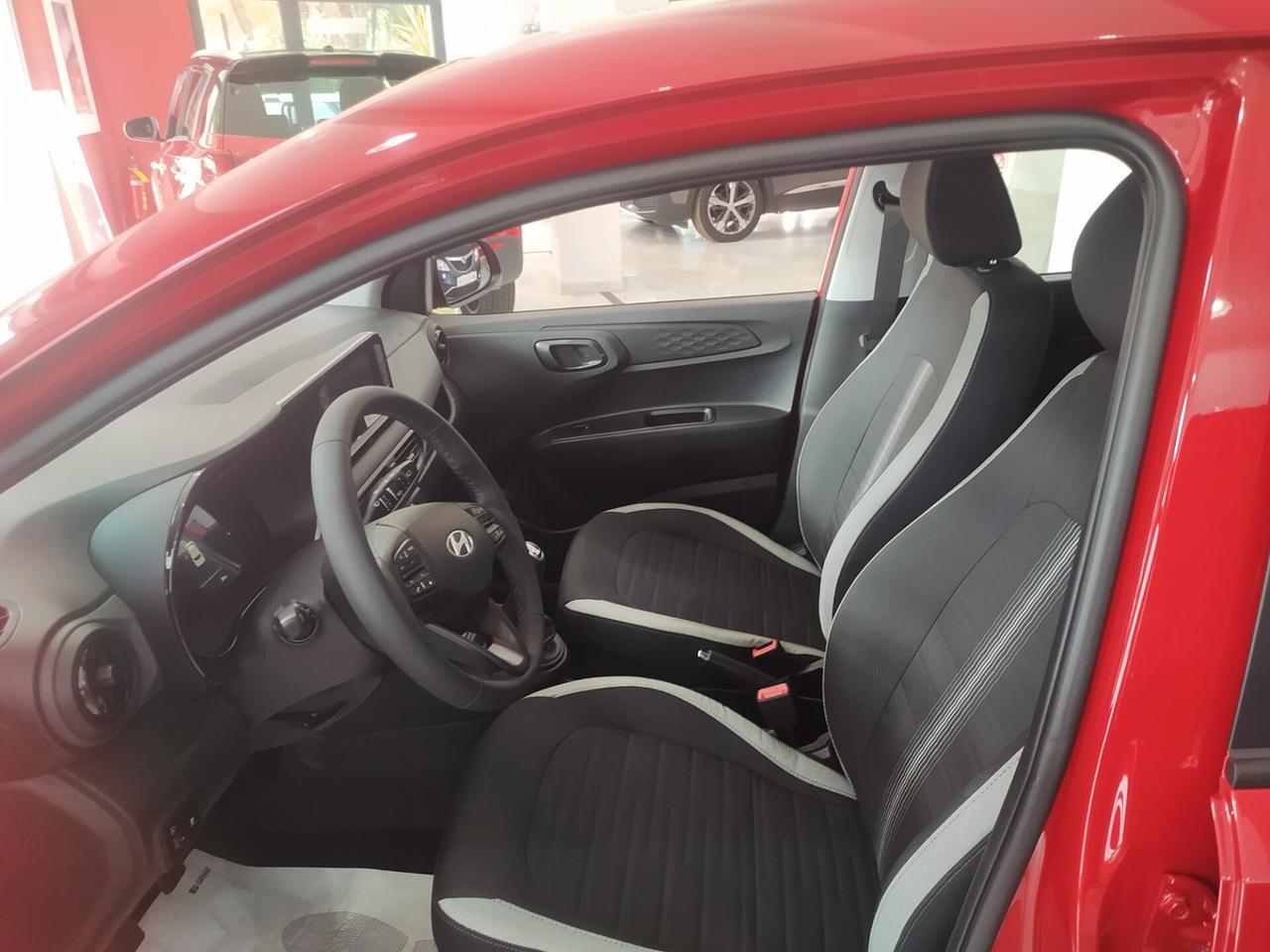 Hyundai i10 Connectline (5 ANNI GARANZIA)