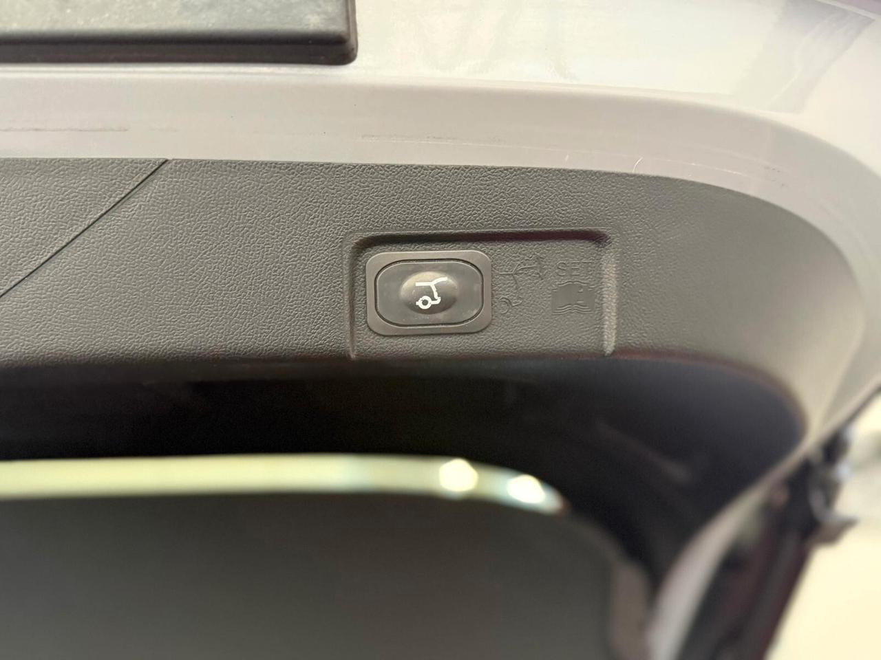 Ford Puma 1.0 EcoBoost Hybrid 125 CV S&S ST-Line X