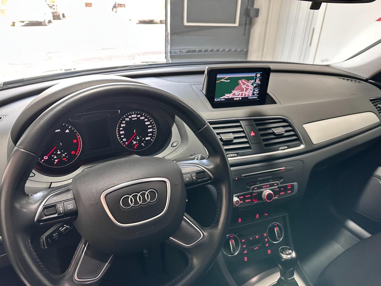 Audi Q3 2.0 TDI Sport 2016 FULL - UNICO PROP - LED