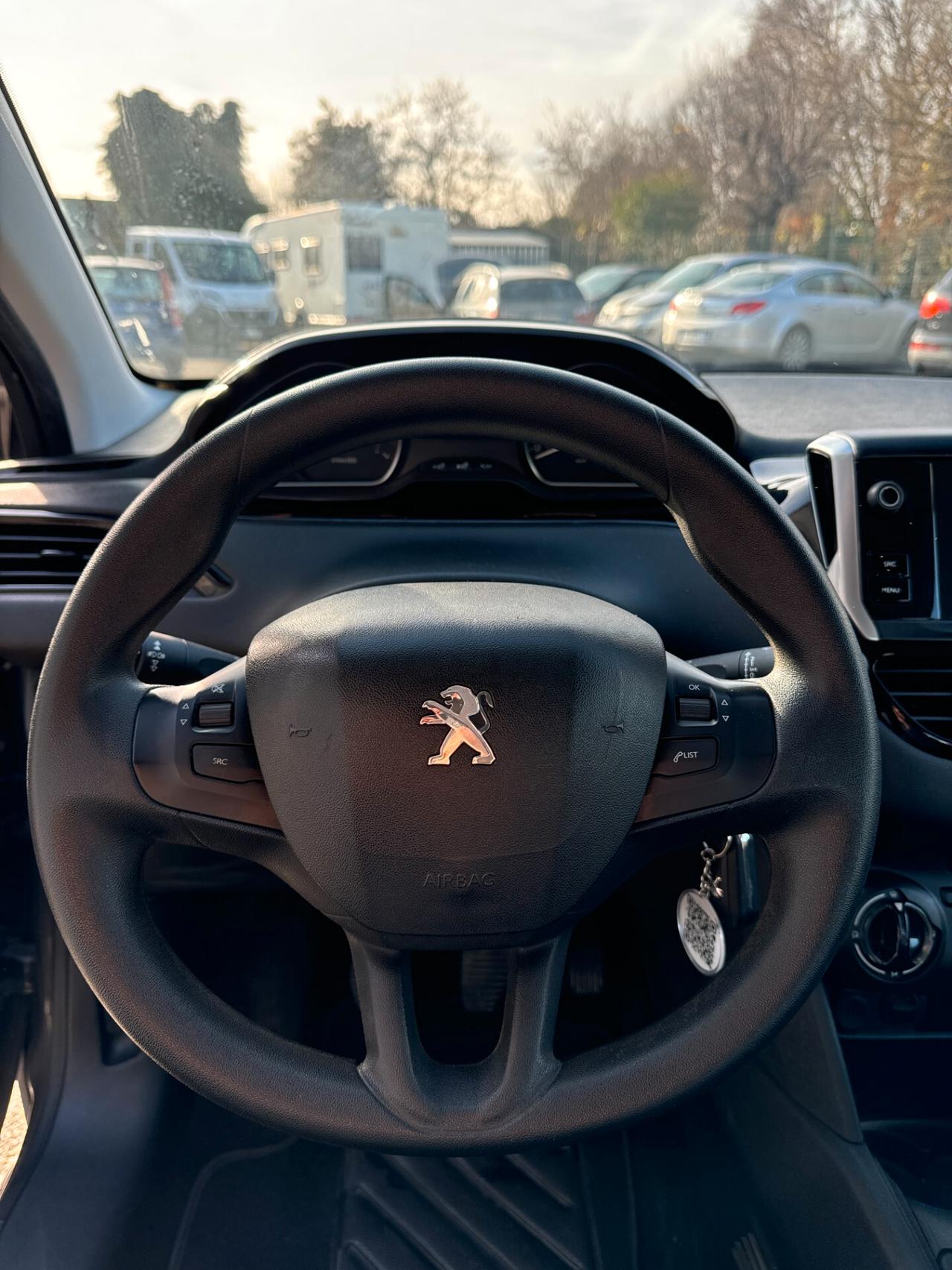 Peugeot 208 1.2 5p 61 kW E6 *Cinghia sost. 80k km*