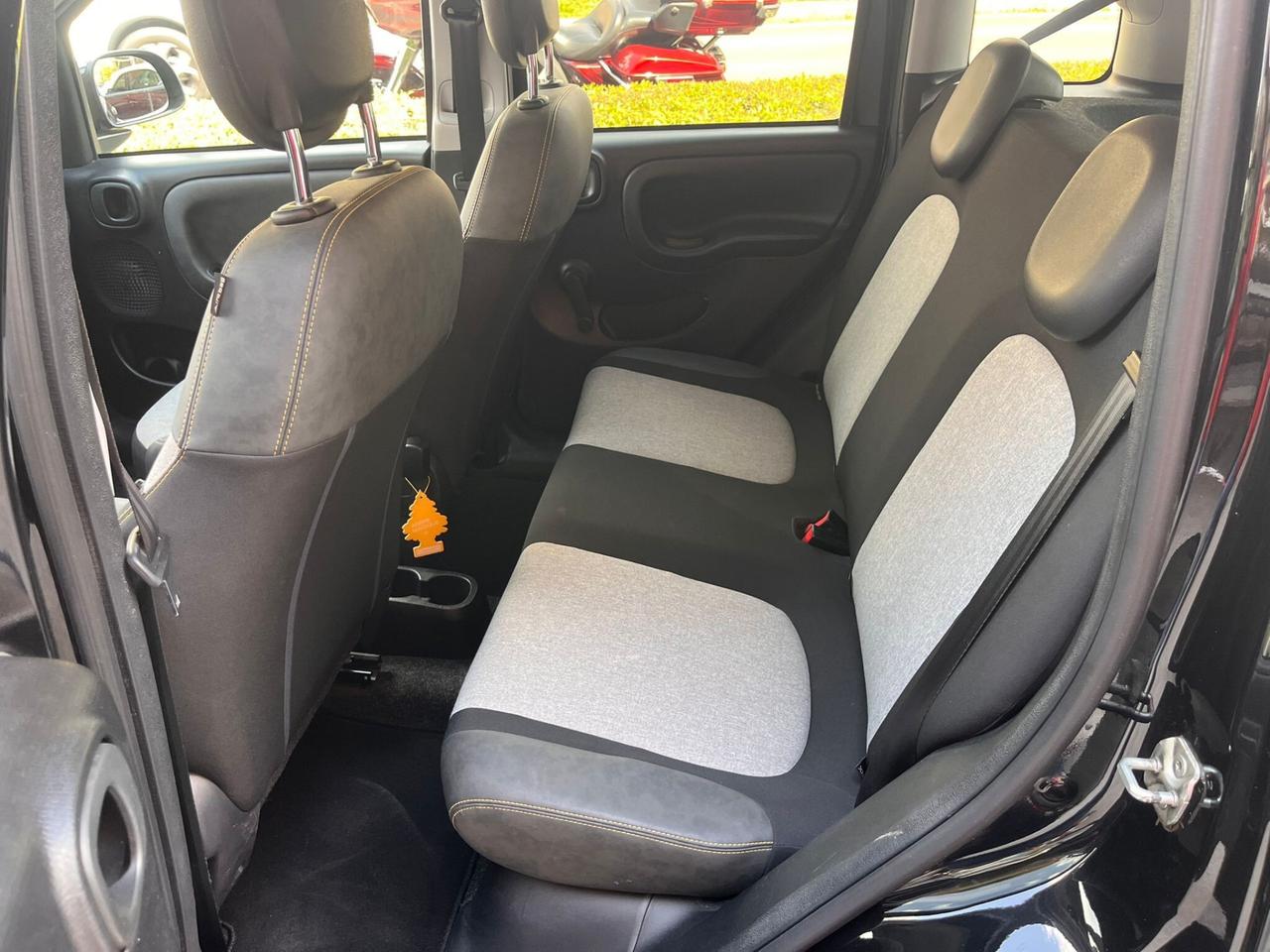 FIAT PANDA HYBRID CITY CROSS 1.0 FIREFLY