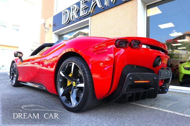 FERRARI SF90 Spider CON PIU' DI ? 100.000 DI OPTIONALS