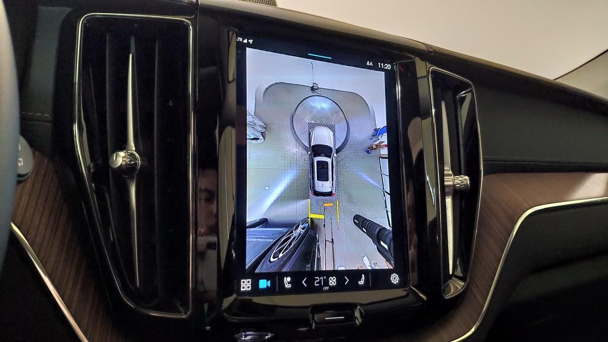 VOLVO Xc60 T8 Recharge Plug-In Hybrid Awd Aut. Ultimate Dark