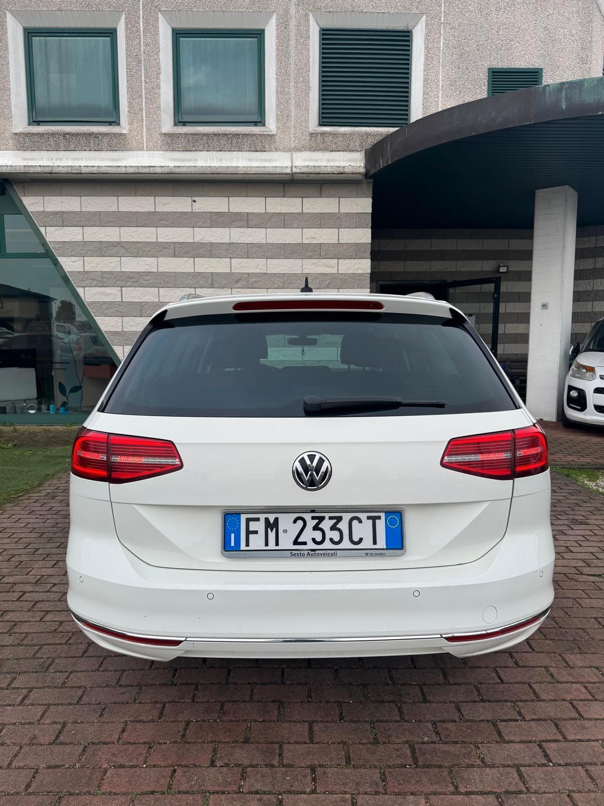 Volkswagen Passat Variant 2.0 TDI DSG Executive BlueMotion Tech.