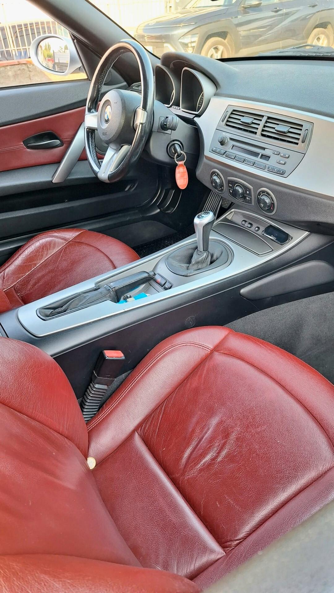 Bmw Z4 2.5i Roadster - PARI AL NUOVO