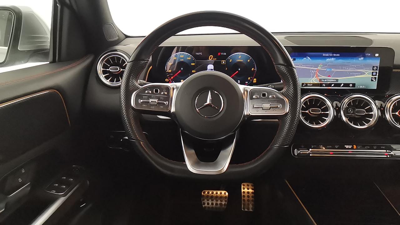 Mercedes-Benz GLB - X247 2019 - GLB 200 d Premium auto