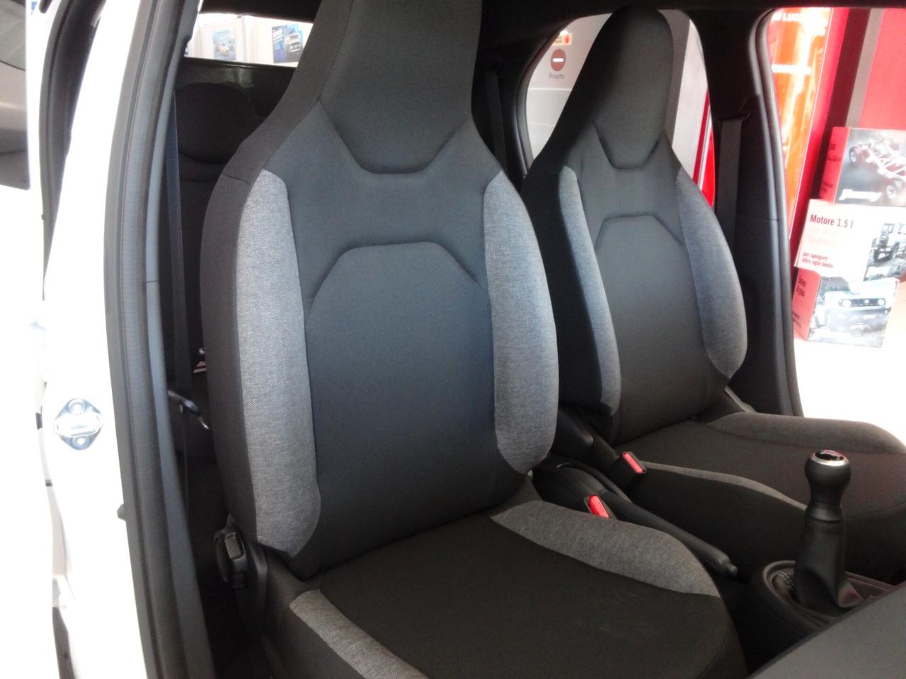 Toyota Aygo X 1.0 VVT-i 72 CV 5 porte Active