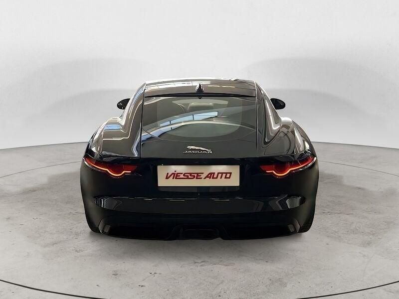 Jaguar F-Type 2.0 i4 300cv auto R-Dynamic