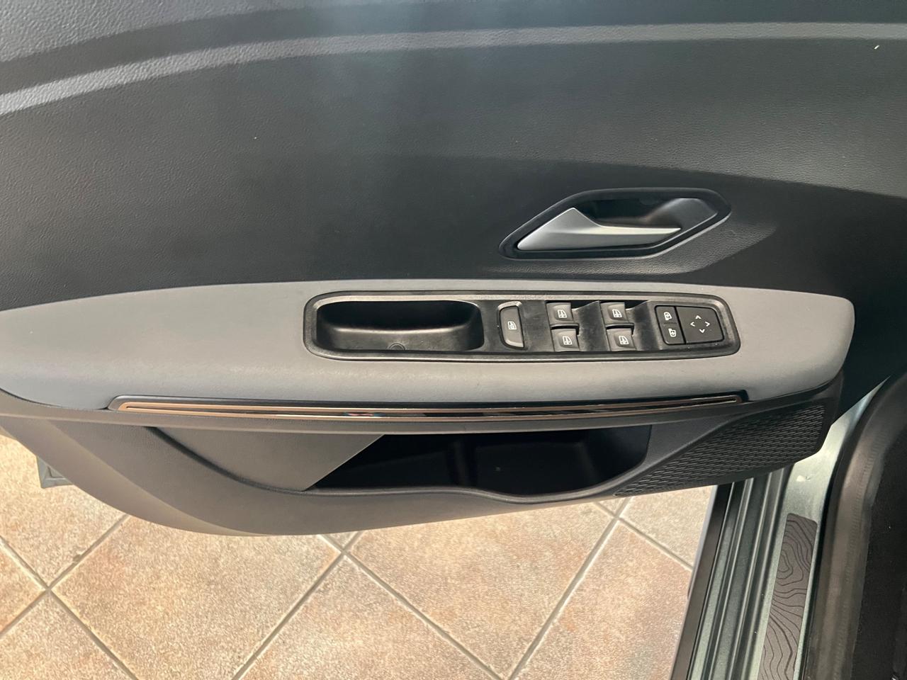 Dacia Sandero Stepway 1.0 TCe ECO-G Extreme Up