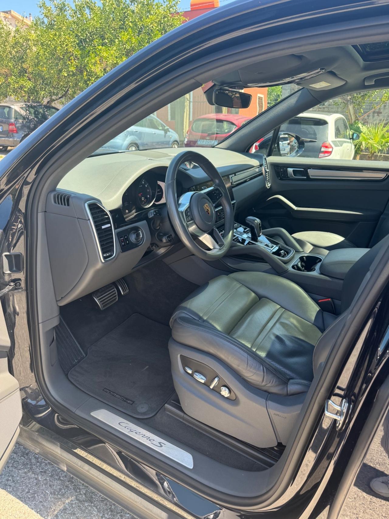 Porsche Cayenne 2.9 V6 S