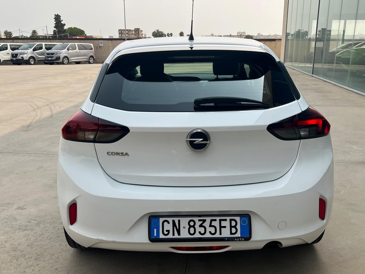 Opel Corsa 1.5d 100 CV Elegance - possibilità noleggio no scoring