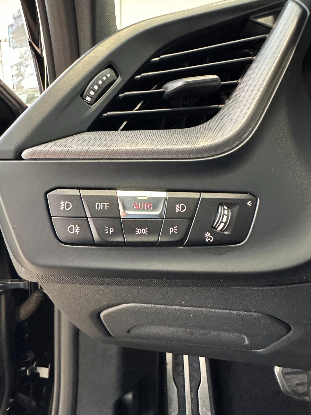 BMW 118 d Msport auto - 18" - Carplay - IVA