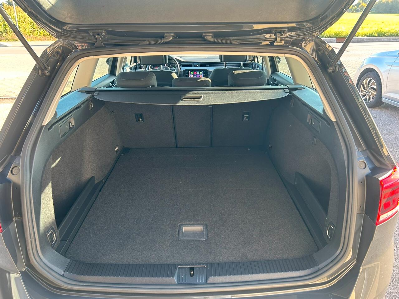 VW PASSAT VARIANT 2.0 TDI 150CV DSG Business