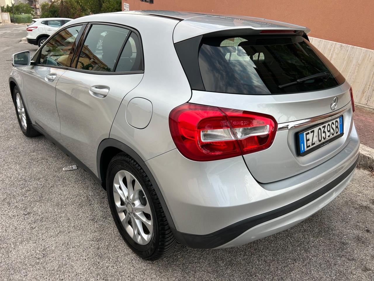 Mercedes-benz GLA 180 d Executive