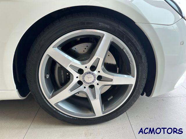 MERCEDES-BENZ SLC 200 AMG line