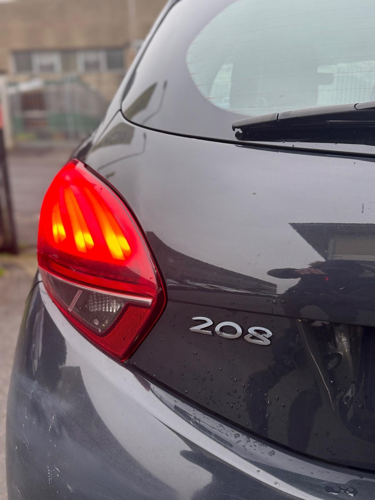 Peugeot 208 PureTech Turbo 110 EAT6 S&S 5 porte Allure