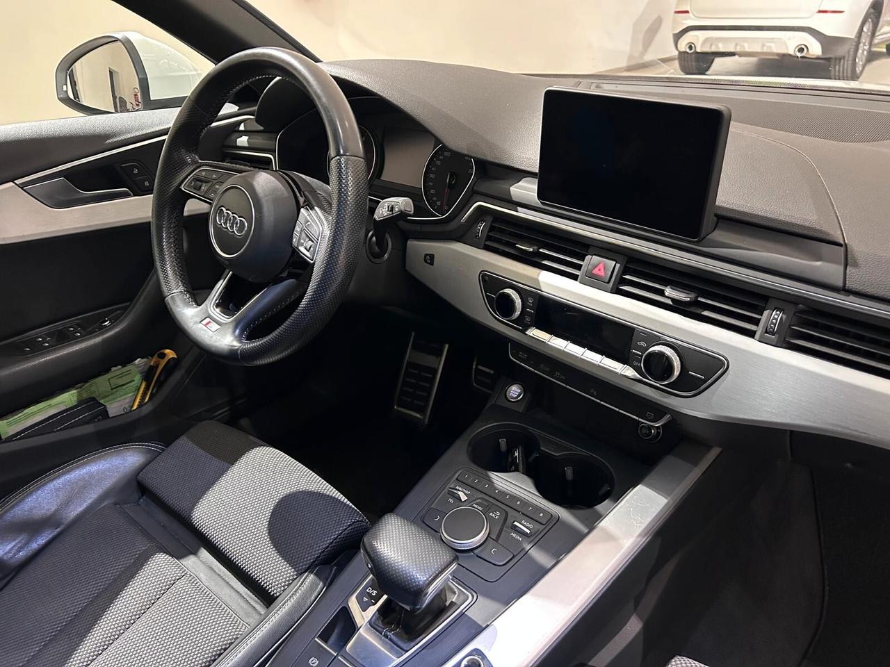 Audi A4 Avant 2.0 TDI 122 CV S tronic S line edition