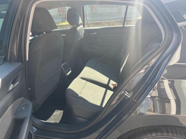 VOLKSWAGEN Golf 2.0 TDI DSG 116 Life