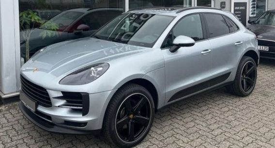 PORSCHE Macan 2.0
