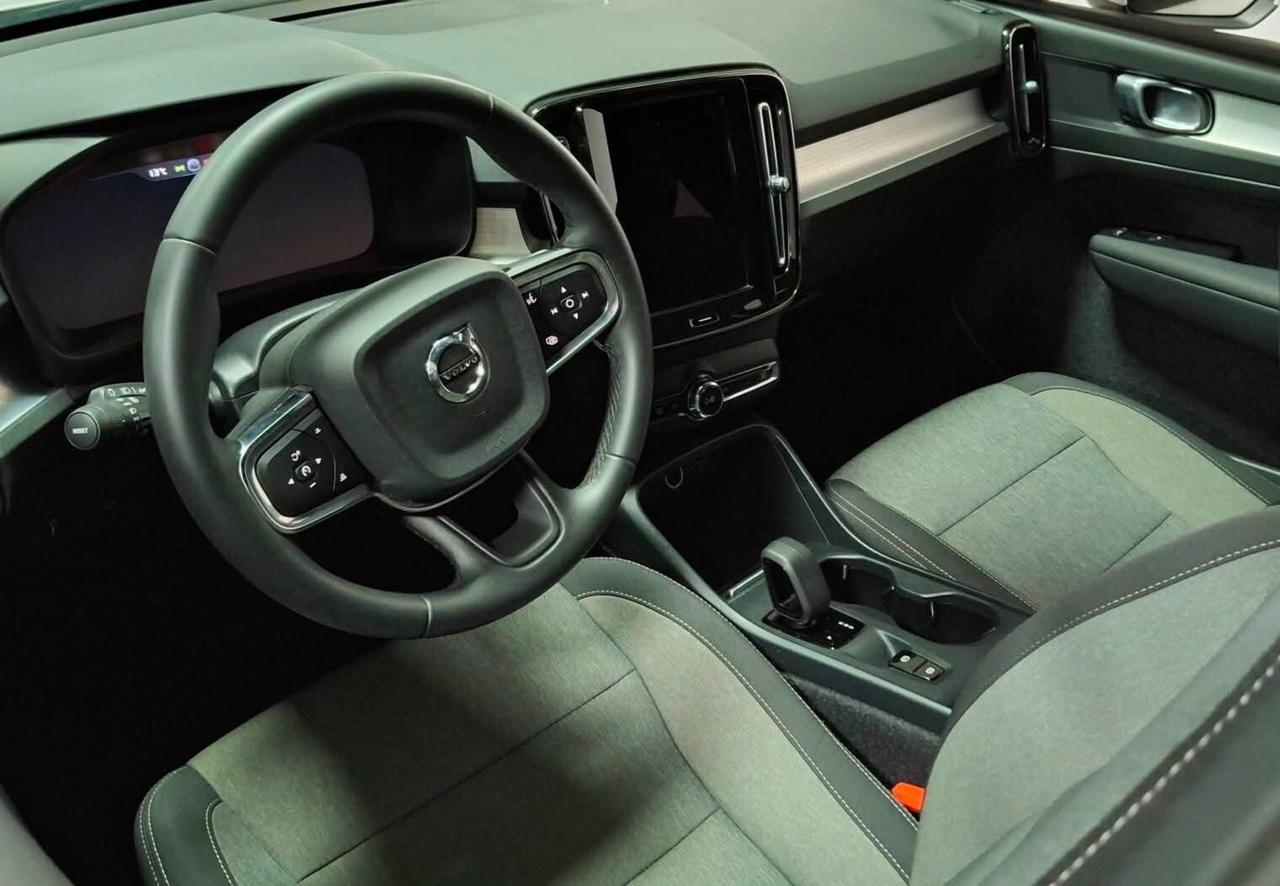 Volvo XC40 automatica 38.000km full optional