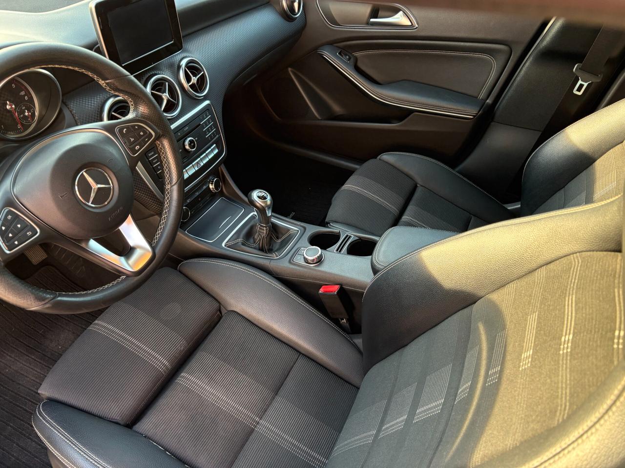 Mercedes-benz A 180 180D Sport MY16
