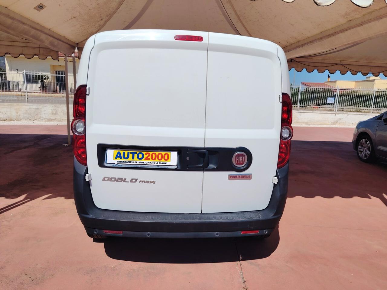 Fiat Doblò 1.6 MJT 105CV Cargo Maxi Lounge 3 POSTI 56.800KM