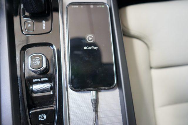 VOLVO XC60 B4 AWD Geartronic Inscription Ufficiale Certificat