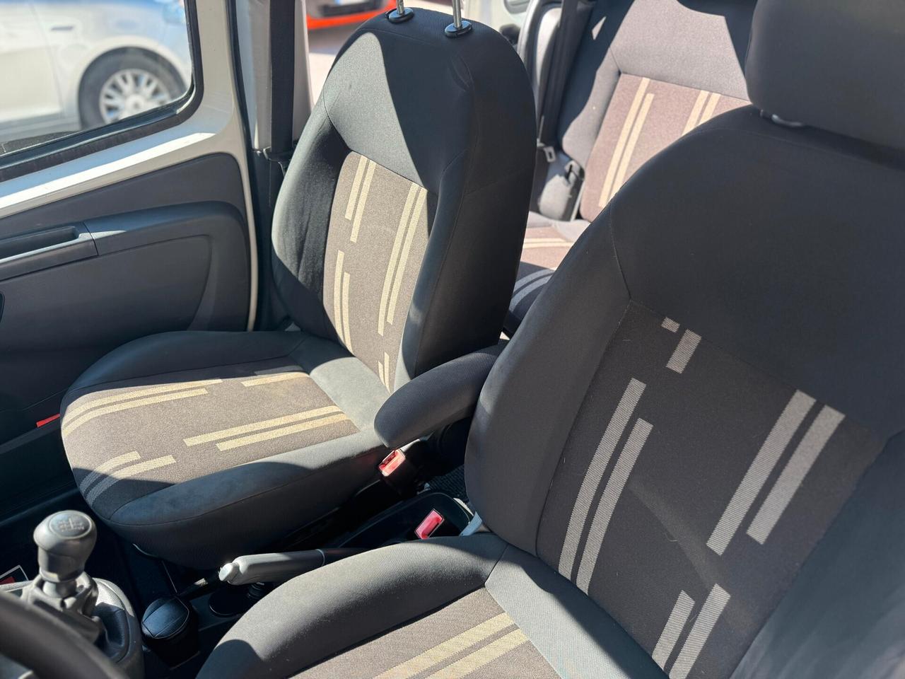 Fiat Fiorino 1.4 8V Combi Semivetrato Natural Power SX