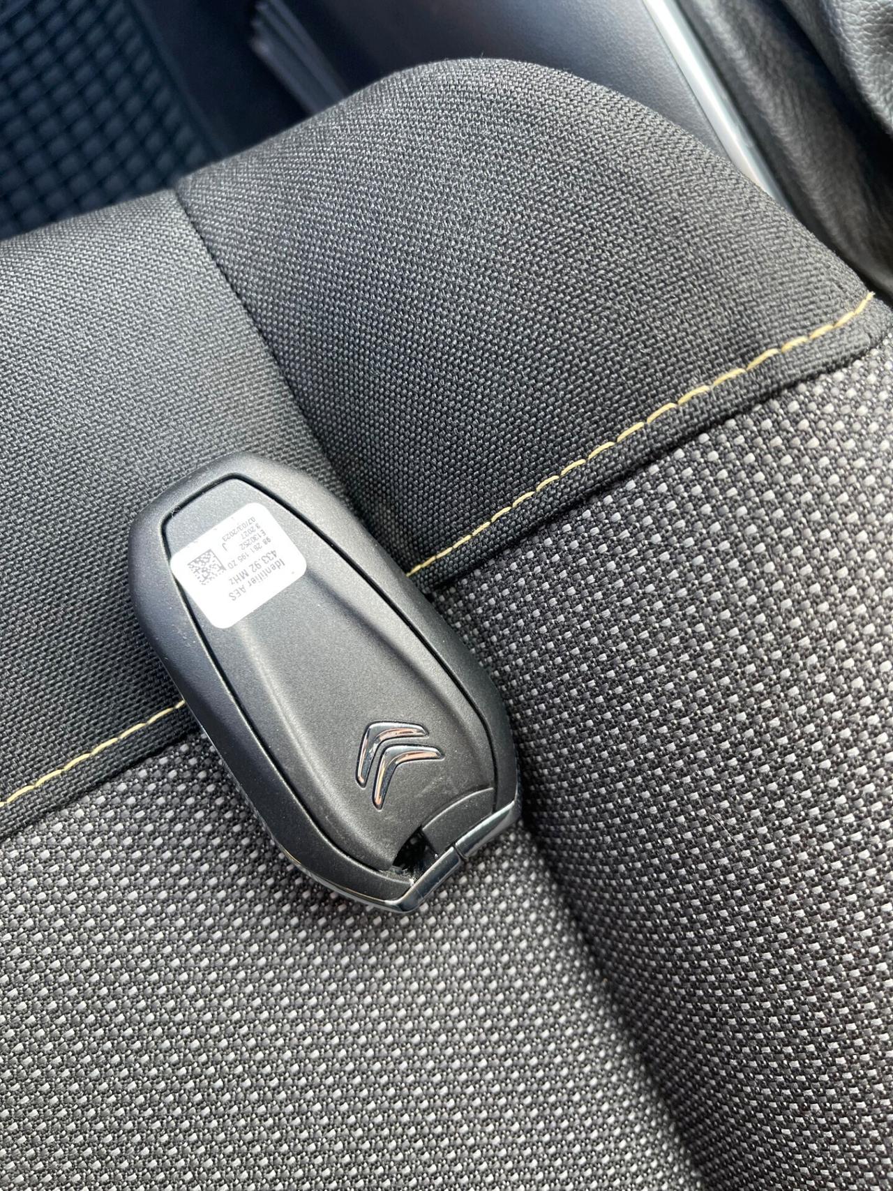 Citroen C3 BlueHDi 100 Shine Pack FULL OPTIONAL