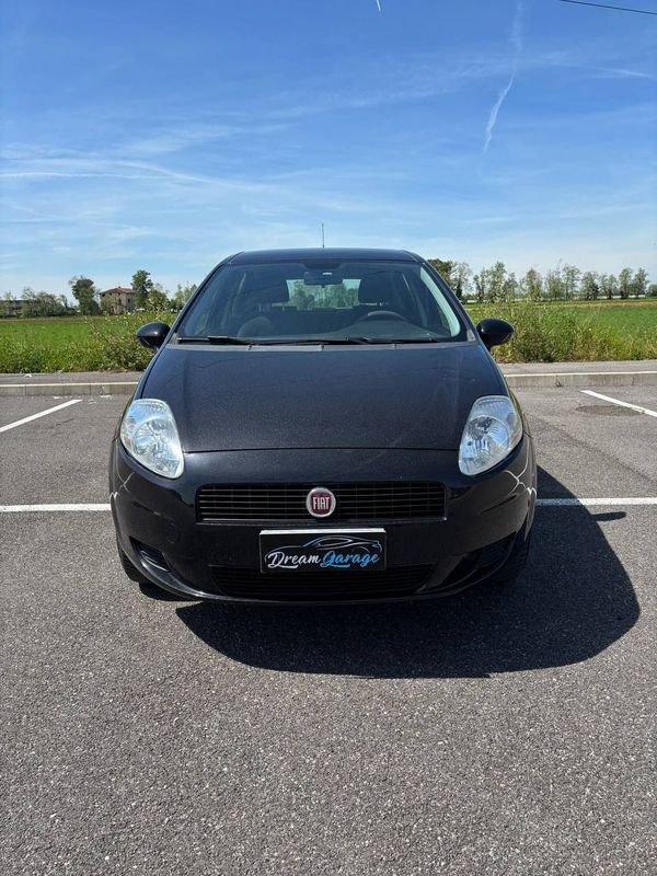 FIAT Punto NEOP. 1.4 8V 5 porte Natural Power Street