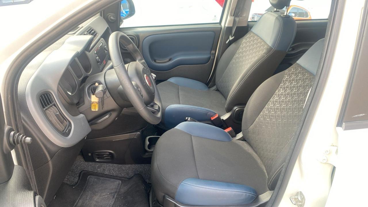 Fiat Panda 1.0 FireFly S&S Hybrid City Cross 4X4